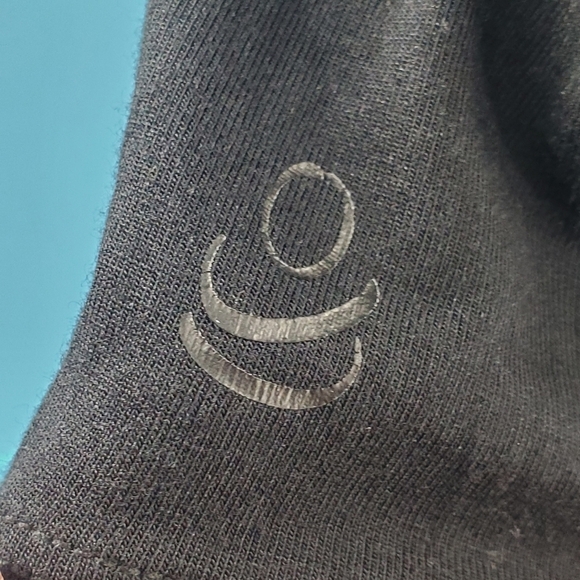 Cuddl Duds soft black long sleeve tee - Picture 8 of 8